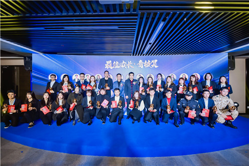 100718524.jpg 青枝.jpg